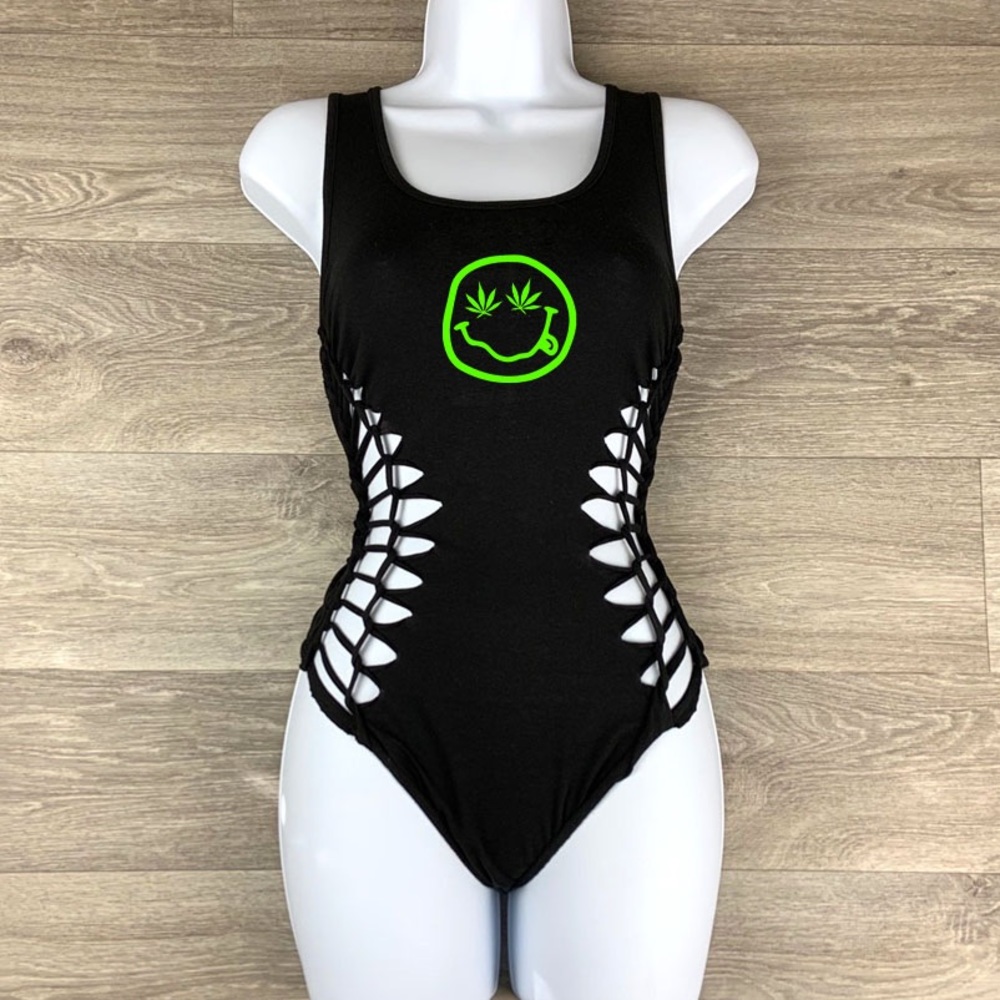 420 Smiley Face bodysuit color black, Pot Leaf Outfit, Weed Bodysuit, Festival